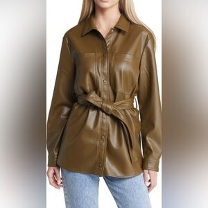 VERO MODA
Bella Faux Leather shirt olive green jacket /size M